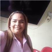 Licenciada ofrece educación en ciencias naturales y medio ambiente